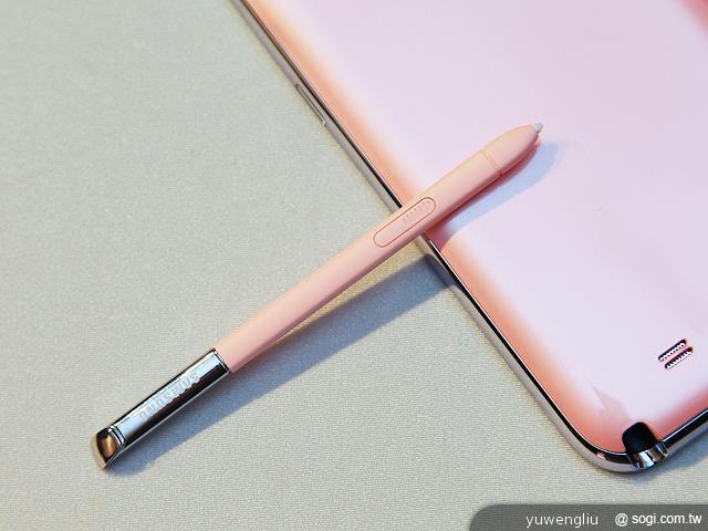 三星Note2櫻花粉上市 S3、S3mini等新色四月推出