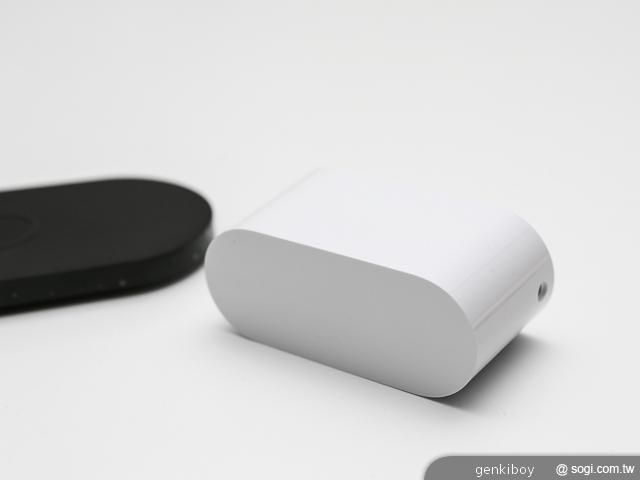 Qi隨放隨充、生活無線 DT-900無線充電板實測