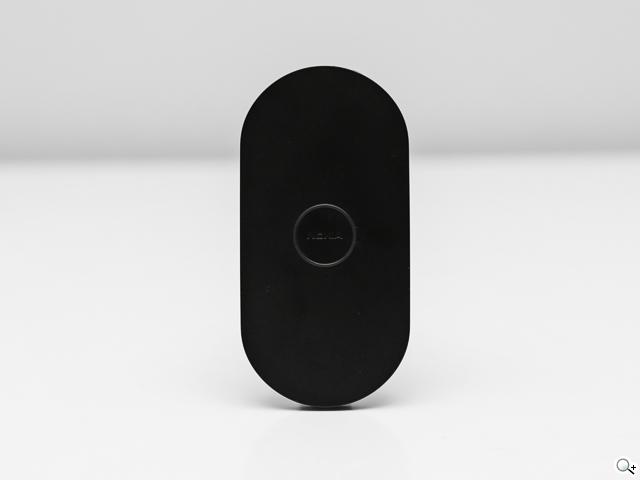 Qi隨放隨充、生活無線 DT-900無線充電板實測