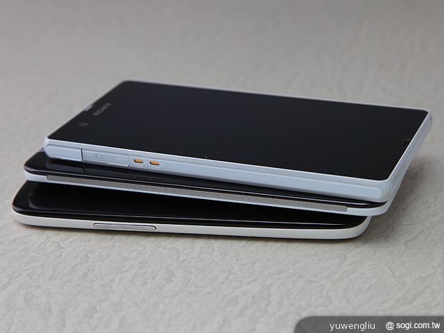 5吋Full HD旗艦機 Xperia Z、蝴蝶機、SH930W比拚
