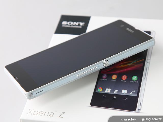 【圖賞】白色情人節首選！Sony Xperia Z C6602鏡瀲白