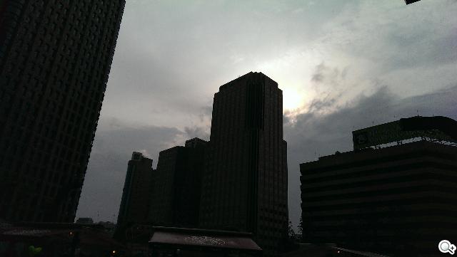 新HTC One UltraPixel攝錄實力與Zoe應用詳測