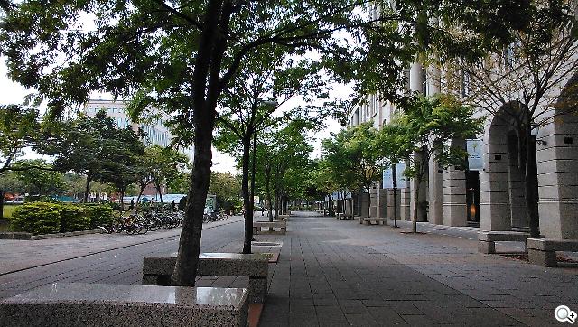 新HTC One UltraPixel攝錄實力與Zoe應用詳測