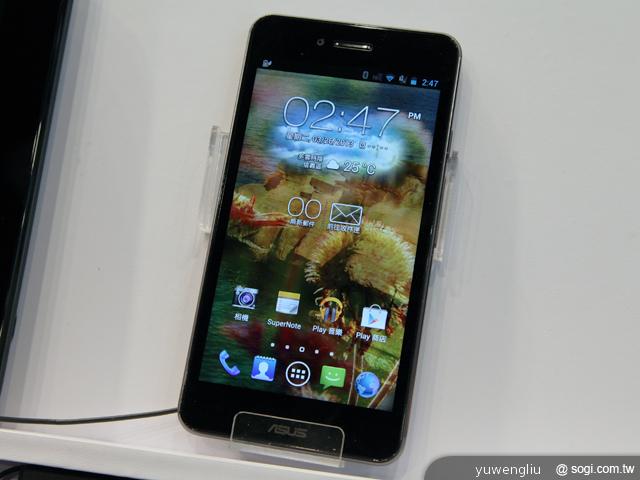 華碩PadFone Infinity登台 四電信同賣32G單機20990