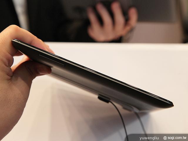 華碩PadFone Infinity登台 四電信同賣32G單機20990