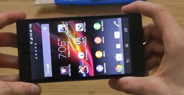 Sony Xperia Z刮花了?網友教你撕掉防爆保護膜 Sony Xperia Z刮花了?網友教你撕掉防爆保護膜