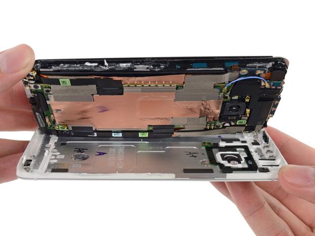 新HTC One拆透透 iFixit：很難修