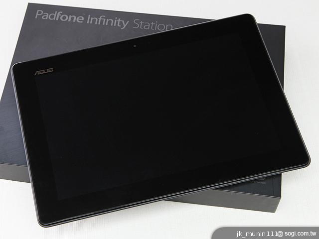 華碩Padfone Infinity變形手機 五吋全鋁機身賞