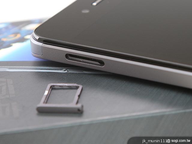 華碩Padfone Infinity變形手機 五吋全鋁機身賞