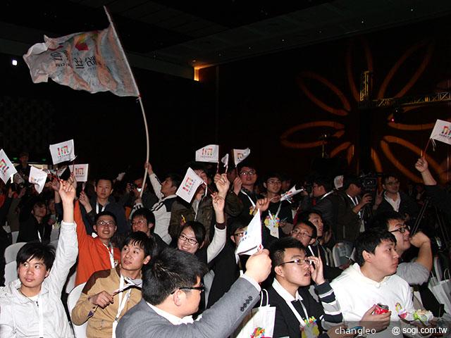 米粉節直擊 台版小米手機MI 2S實測！【米粉節2013】