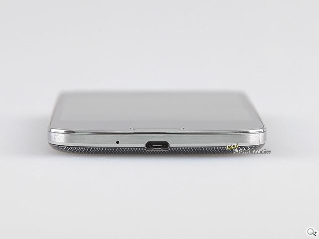 三星GALAXY S4 i9500黑白雙色外型圖賞