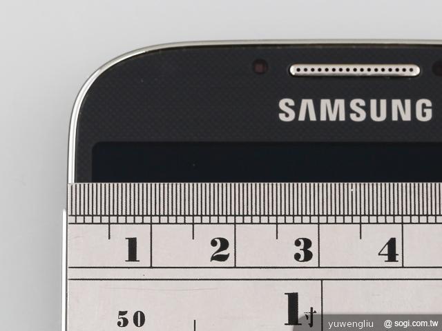 三星GALAXY S4 i9500黑白雙色外型圖賞