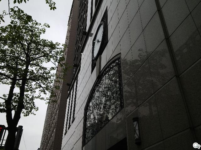 BlackBerry Z10輕鬆「Flow」、隨時「Hub」