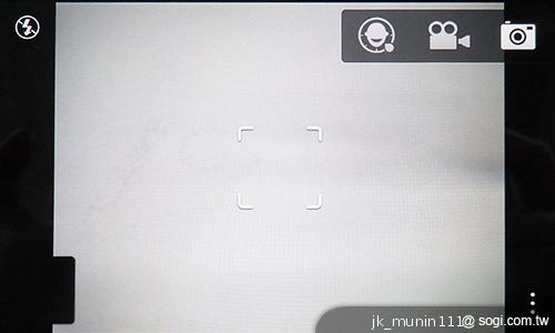 BlackBerry Z10輕鬆「Flow」、隨時「Hub」