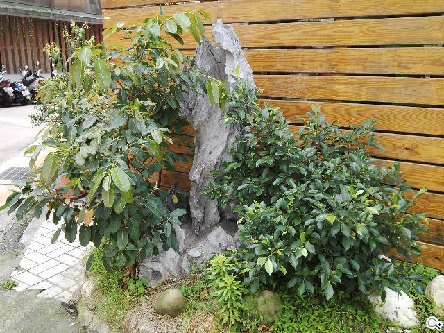 BlackBerry Z10輕鬆「Flow」、隨時「Hub」