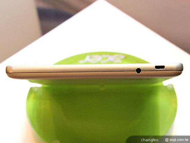 宏碁推平價四核平板Iconia A1與觸控筆電Aspire P3/R7