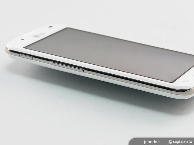 LG Optimus L7 II Duet+內外兼修的平價雙卡機