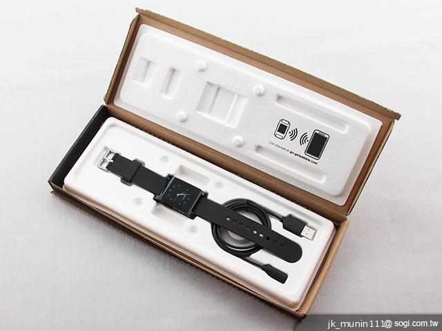 Pebble Watch智慧手錶 搭Xperia ZL也很速配！