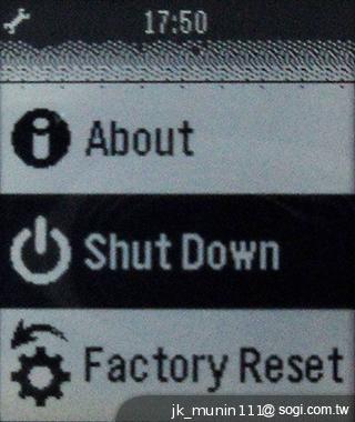Pebble Watch智慧手錶 搭Xperia ZL也很速配！
