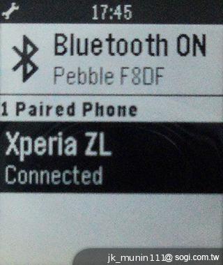 Pebble Watch智慧手錶 搭Xperia ZL也很速配！