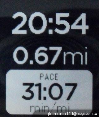 Pebble Watch智慧手錶 搭Xperia ZL也很速配！