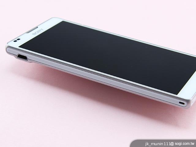 手感絕佳的索尼5吋旗艦機皇 Sony Xperia ZL
