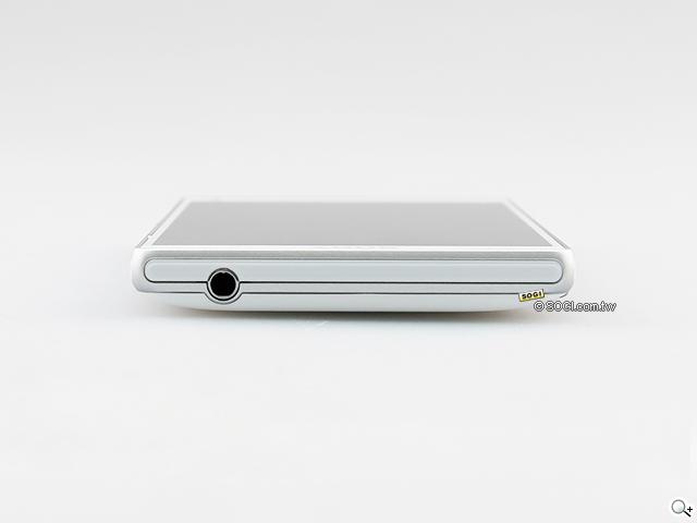 手感絕佳的索尼5吋旗艦機皇 Sony Xperia ZL