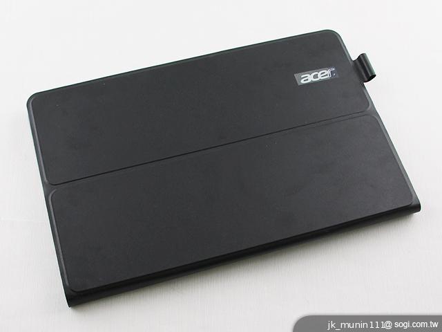Acer Aspire P3觸打雙用 筆電、平板功能集一身