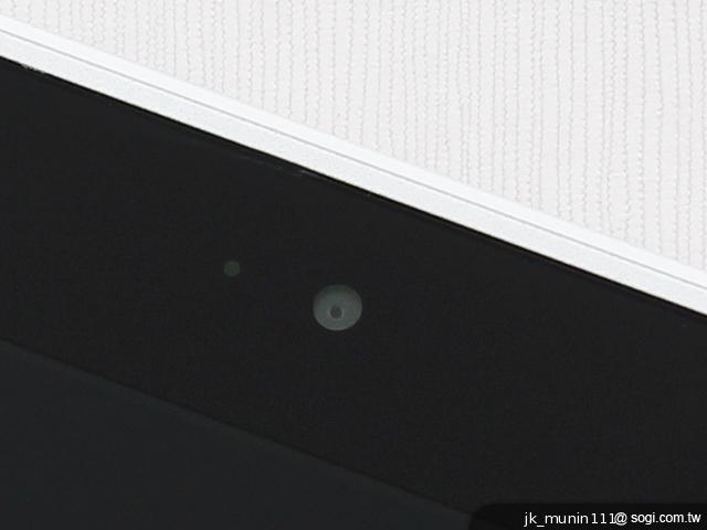 Acer Aspire P3觸打雙用 筆電、平板功能集一身