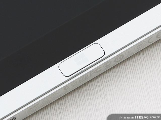 Acer Aspire P3觸打雙用 筆電、平板功能集一身