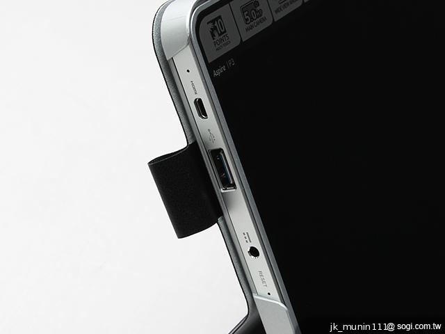 Acer Aspire P3觸打雙用 筆電、平板功能集一身