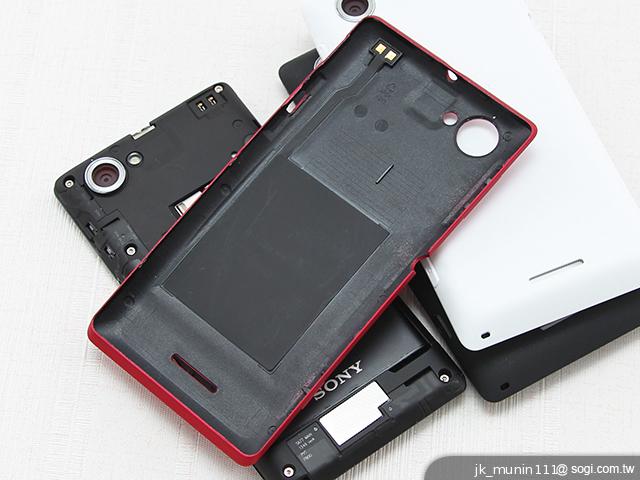 Sony Xperia L再現經典弧形 HDR攝錄輕鬆擁有