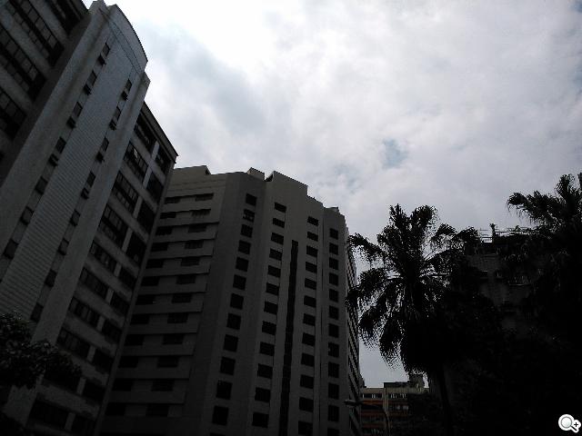 Sony Xperia L再現經典弧形 HDR攝錄輕鬆擁有