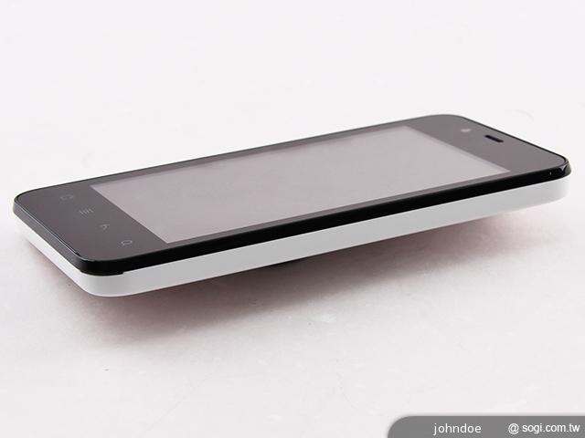 超平價！GSmart Rio R1青春換色 雙卡智慧