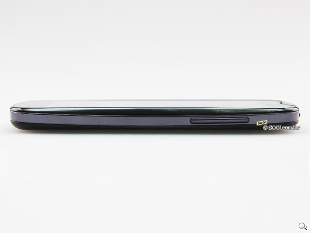 Acer Liquid E2四核雙卡機 雙喇叭、dts音效