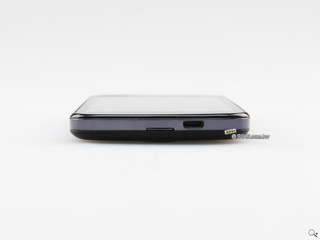 Acer Liquid E2四核雙卡機 雙喇叭、dts音效