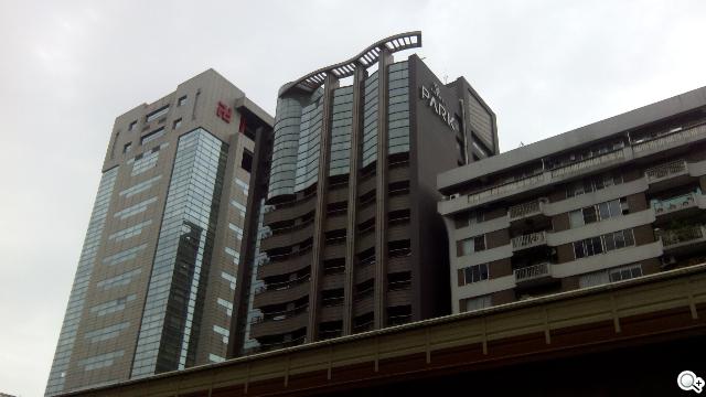 Acer Liquid E2四核雙卡機 雙喇叭、dts音效