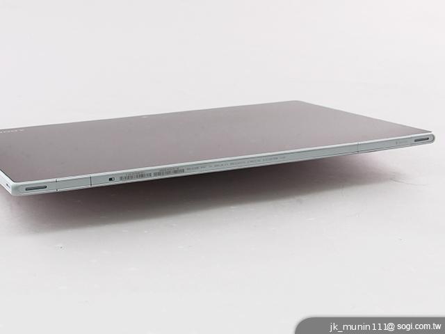 索尼Xperia Tablet Z 全平衡設計、實用配件評析