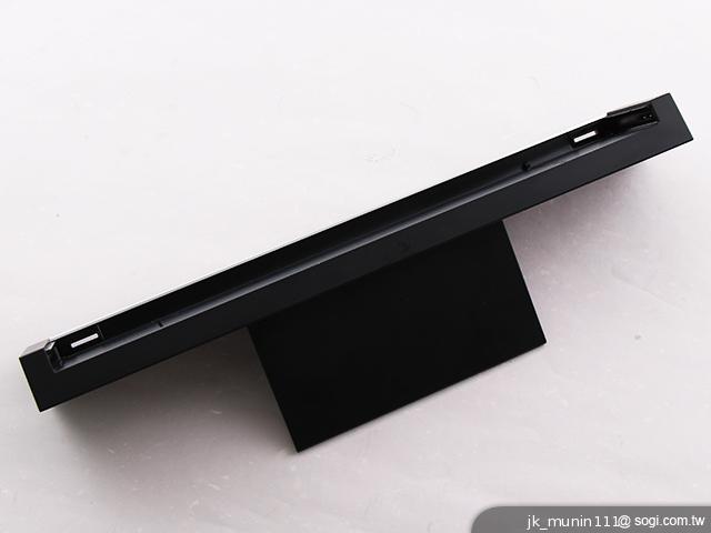 索尼Xperia Tablet Z 全平衡設計、實用配件評析