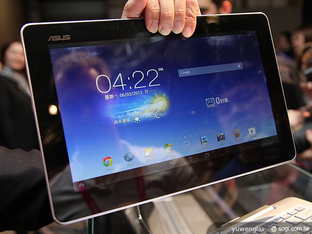 雙系統三段變形ASUS Transformer Book Trio發表【Computex 2013】