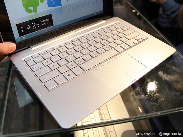 雙系統三段變形ASUS Transformer Book Trio發表【Computex 2013】
