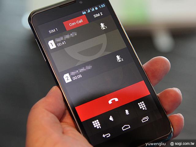 雙SIM卡同時撥號！GSmart推全新三方通話技術【Computex 2013】