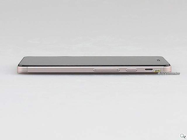 華碩PadFone Infinity變型手機 上質金更顯風華