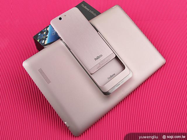金色版ASUS PadFone Infinity變型手機 6/17中華開賣