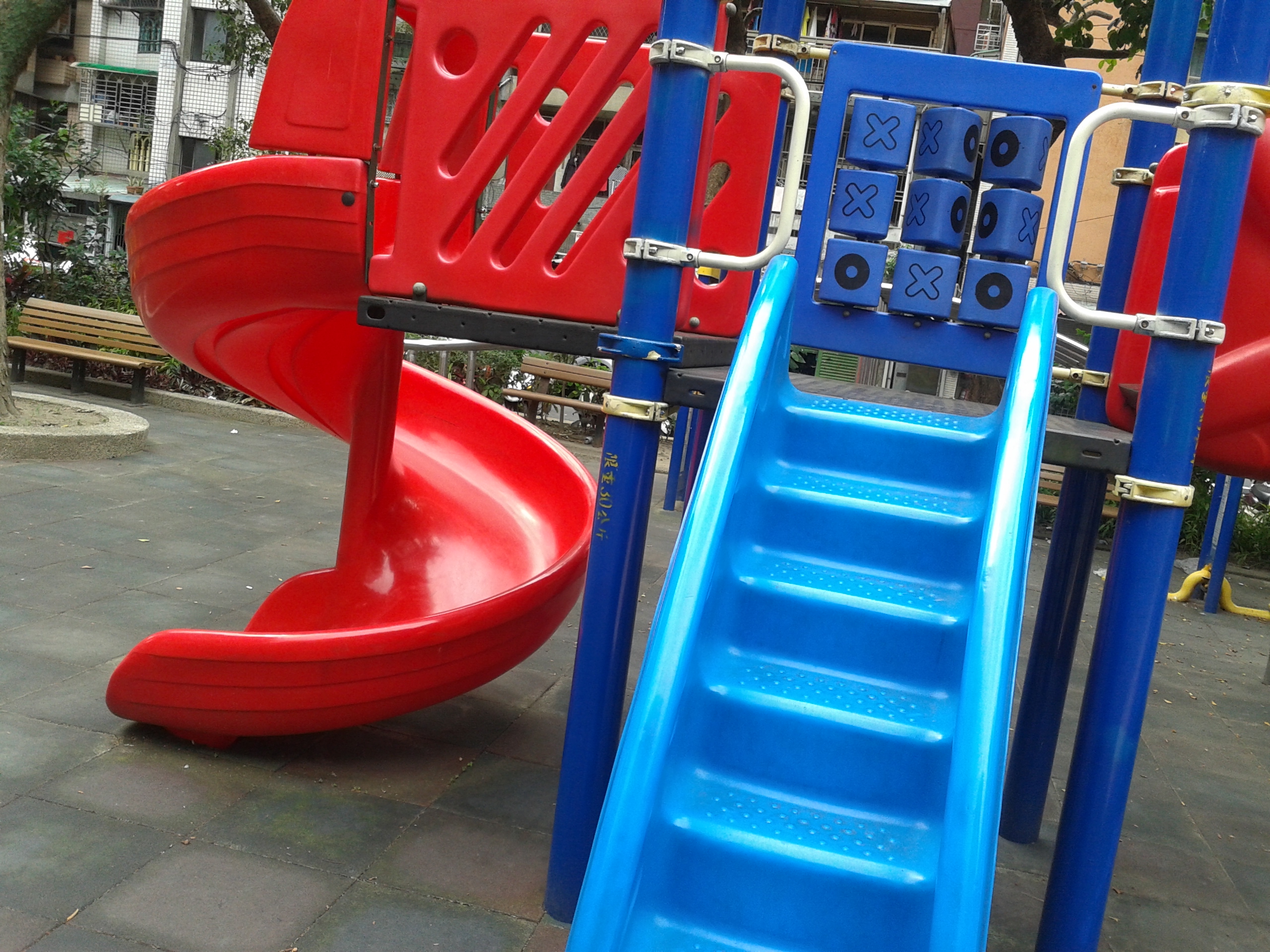 三星GALAXY Win雙卡智慧「國民天王機」平價登場