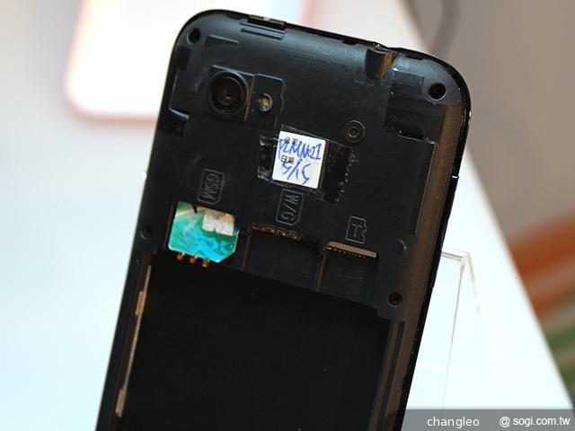 應宏推四核雙卡機INHON G2 中華月繳533 手機0元