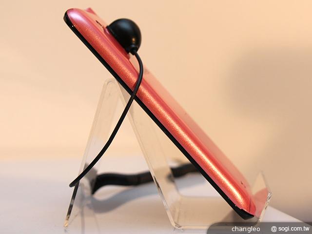 應宏推四核雙卡機INHON G2 中華月繳533 手機0元