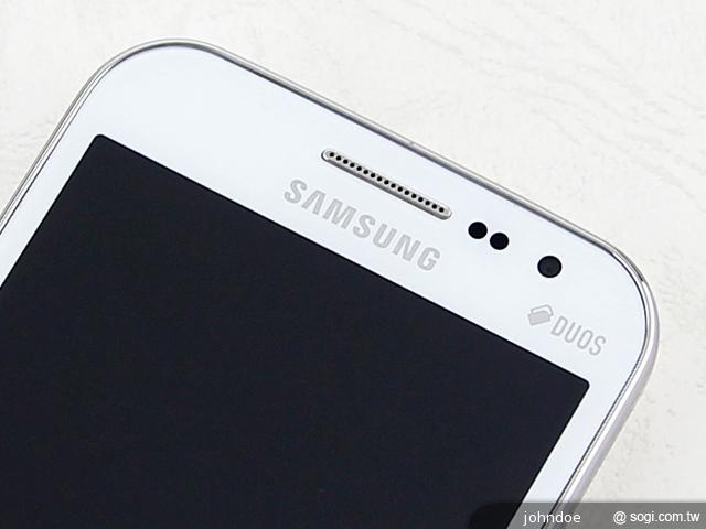 三星GALAXY Win雙卡智慧「國民天王機」平價登場