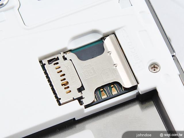 三星GALAXY Win雙卡智慧「國民天王機」平價登場