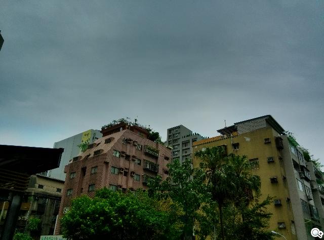 小米手機2S 32GB網購開箱 16&32GB相機簡測